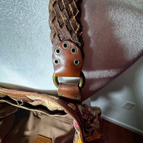 VINTAGE FOSSIL1954 ZB9813 BARREL BAG - Serial Number 75082 - Picture 7 of 11